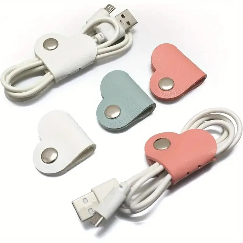 8pcs Heart-Shaped Faux Leather Cable Organizers