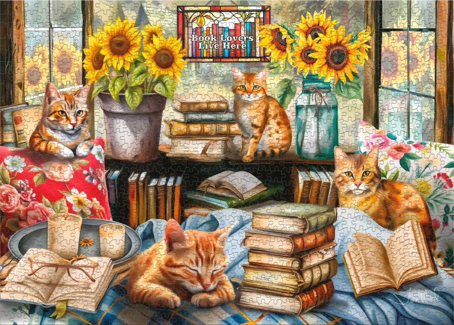 Book Lovers Live Here