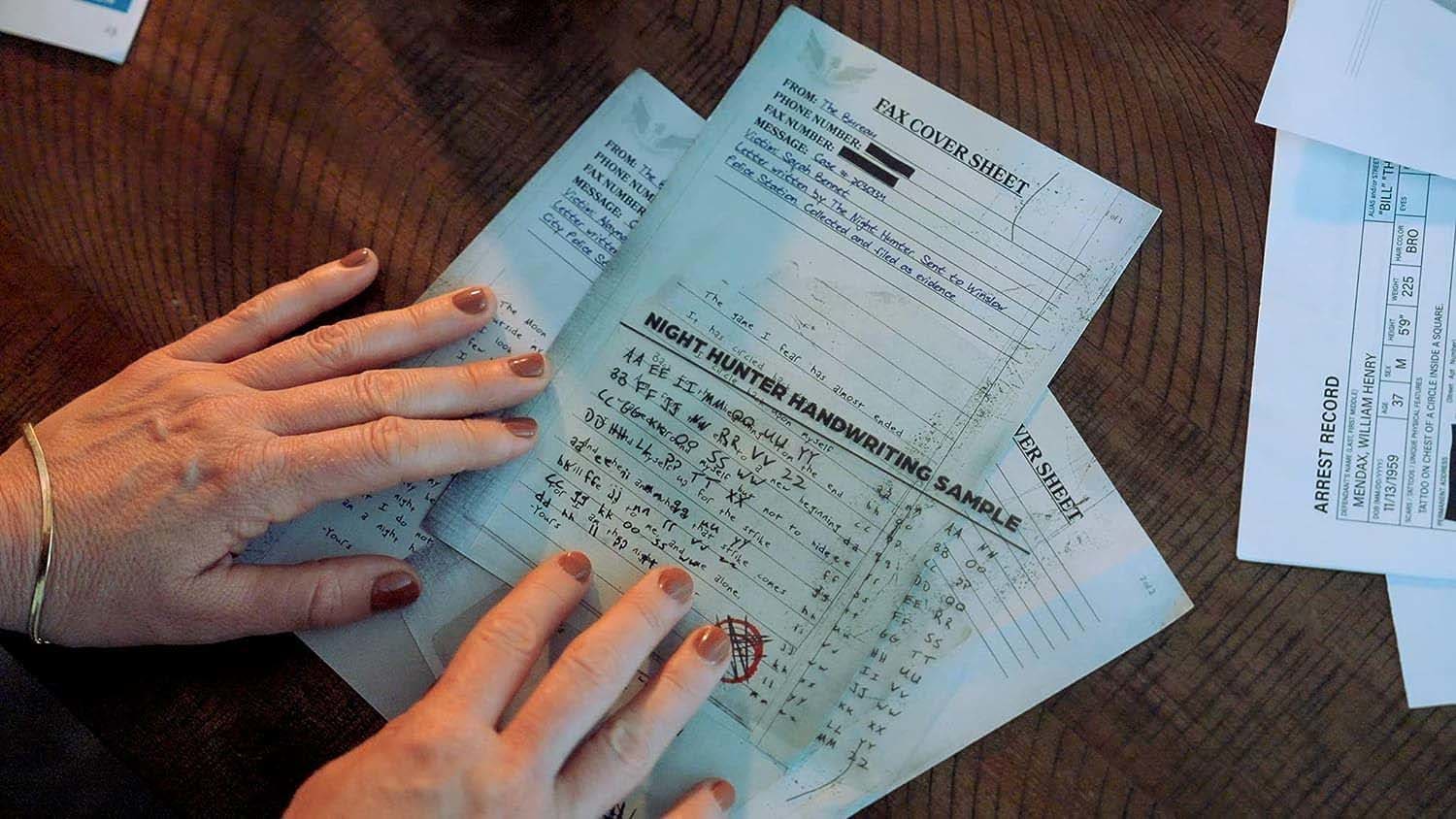 Murder Mystery Party The Night Hunter Game