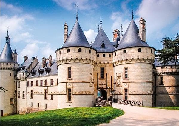 Le château de Chaumont Travel