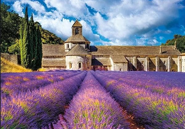 L'abbaye Notre-Dame de Senanque Travel