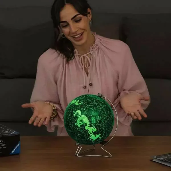 Glow in Dark Star Globe