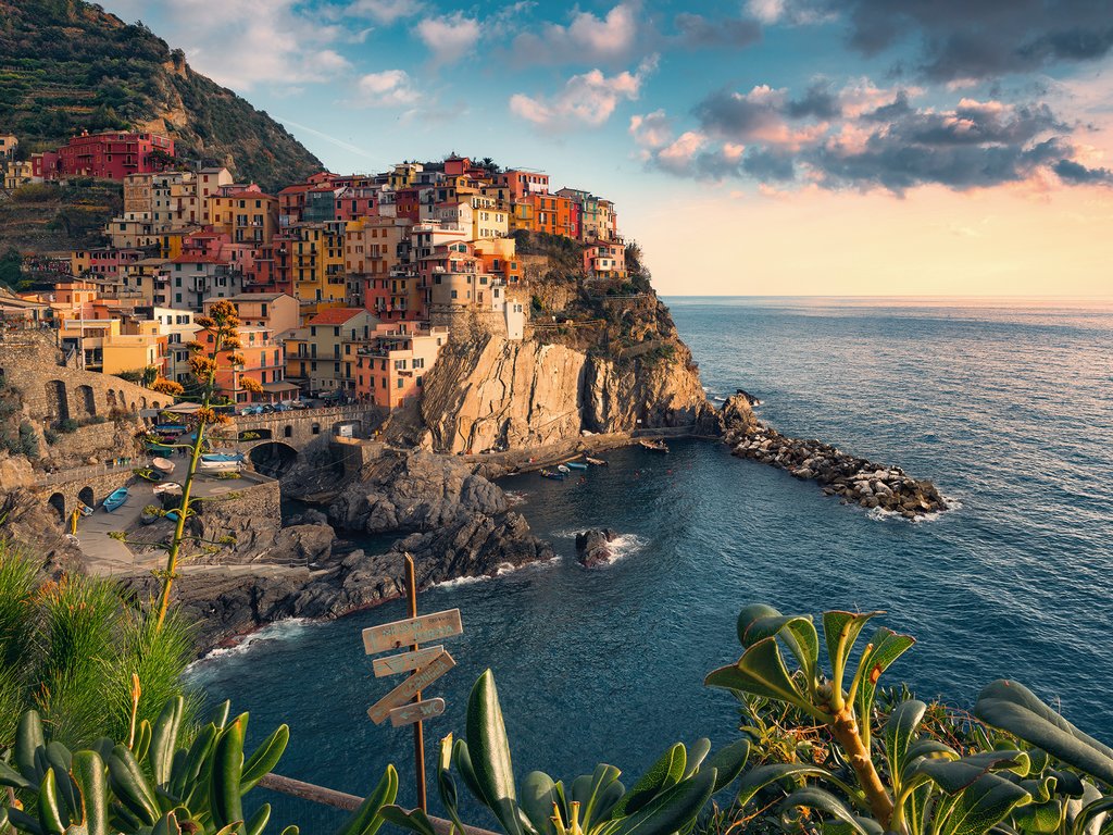 Cinque Terre Viewpoint Italy Jigsaw Puzzle