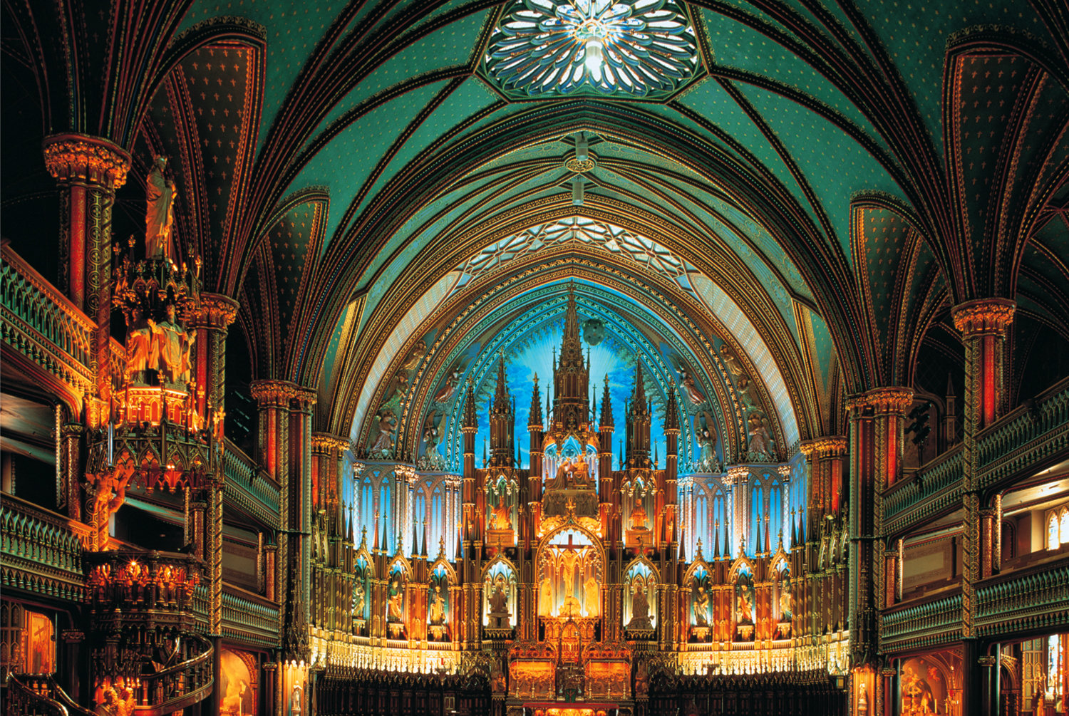 Norte Dame De Montreal Canada Landmarks & Monuments Glow in the Dark Puzzle