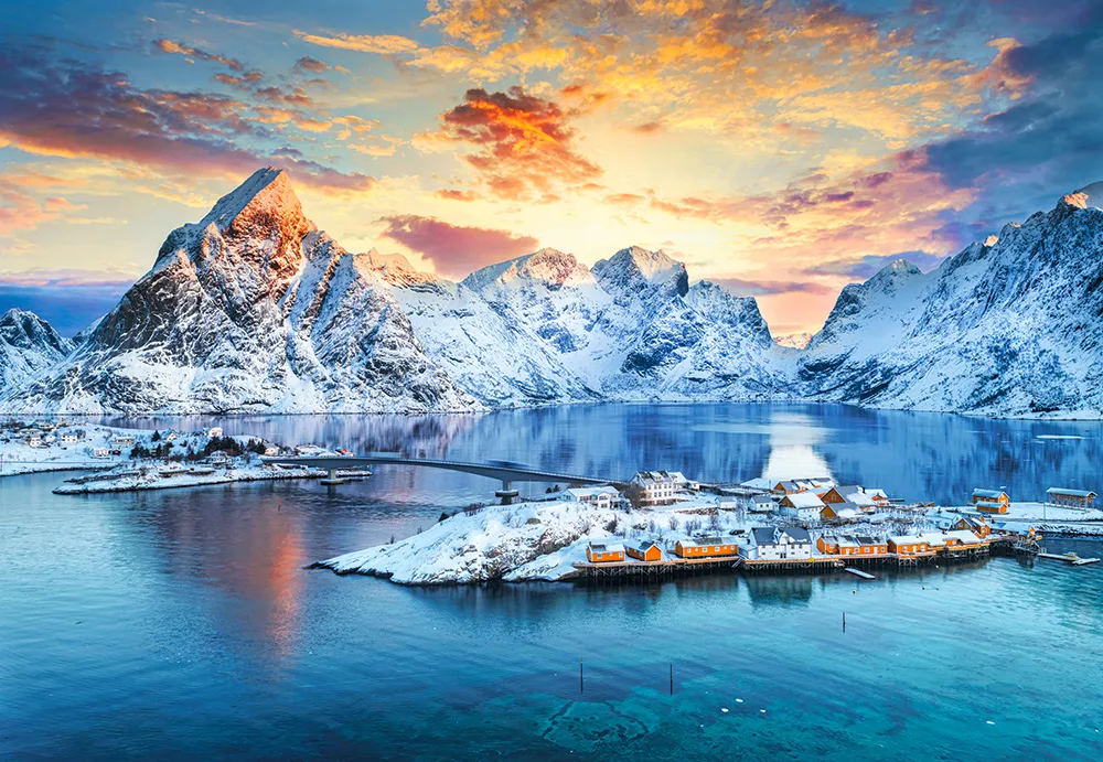 Sunrise on Sakris&oslash;y, Lofoten, Norway Travel