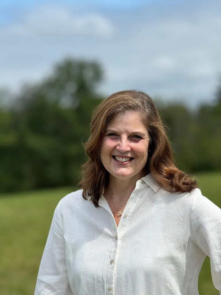 Land That I Love - Something's Amiss!