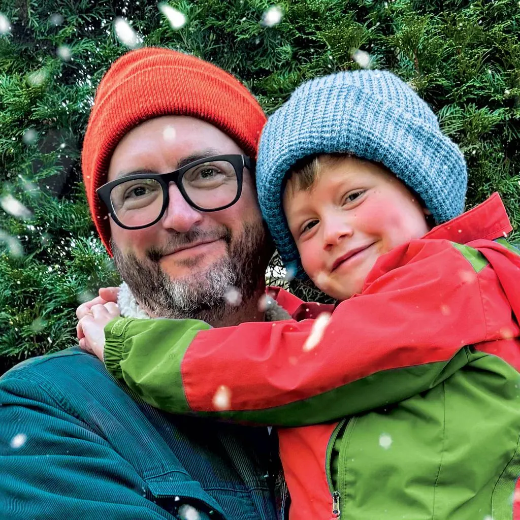 Legendary Christmas - Something's Amiss!