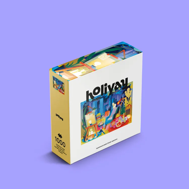 Studio Apartment Around the House