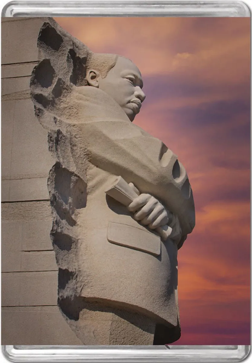 Martin Luther King, Jr. Memorial MiniPix&reg; Puzzle Famous People