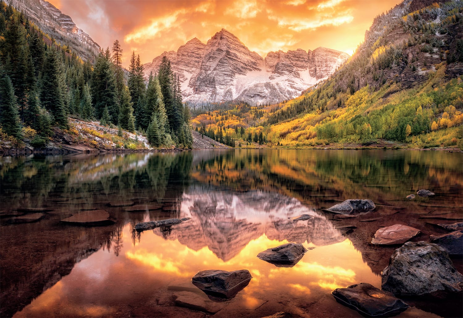 Maroon Lake Reflection Mountain