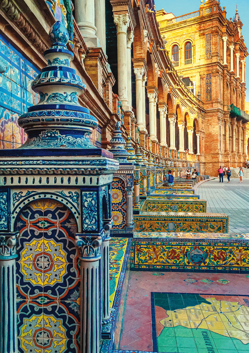 BLANC: Spanish Tiles Spain
