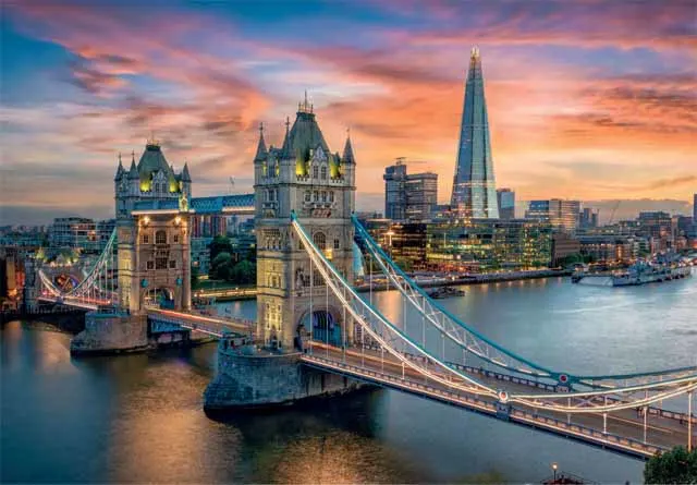 London Twilight Travel