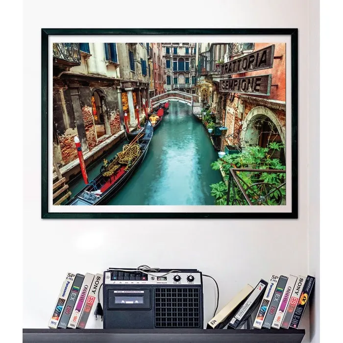 Venice Canal - Compact Box