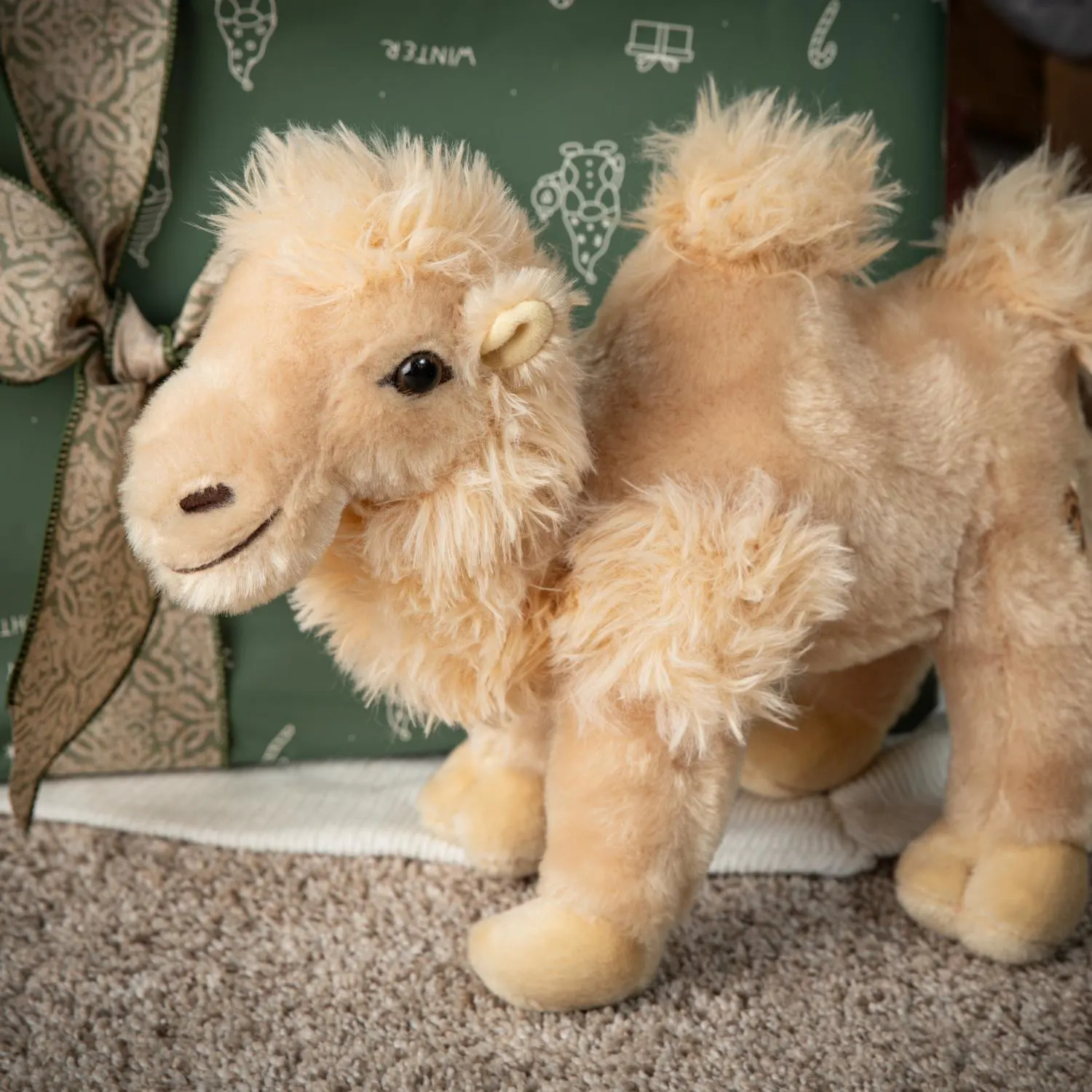 Bactrian Camel MD 12"