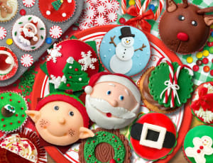 Christmas Cupcakes Dessert & Sweets By Springbok
