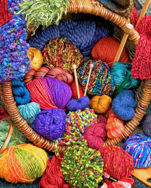 Puzzles To Remember: Yarn Cornucopia Quilting & Crafts By Springbok