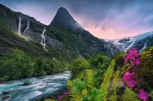 Stunning Mountain Vibes Photography By Ravensburger
