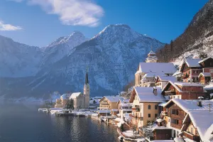 Hallstatt, Austria (Glow) Mountain By Tomax Puzzles