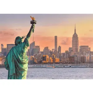 Statue of Liberty New York By Trefl