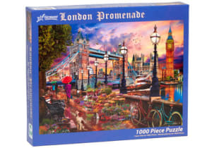 London Promenade &nbsp;&nbsp;&nbsp; London & United Kingdom By Vermont Christmas Company