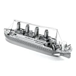 Titanic ship Boat