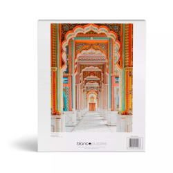 BLANC: Patrika Gate - Scratch and Dent Photography