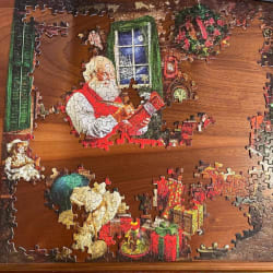 Santa's Shop - Scratch and Dent Christmas
