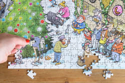 Djigsaw Vu at the Christmas Market 2 x 1000 Jigsaw Puzzles Christmas