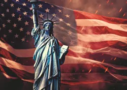 Trefl Red Statue of Liberty  Patriotic