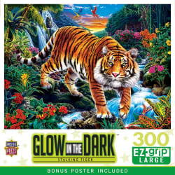 Stalking Tiger Big Cats