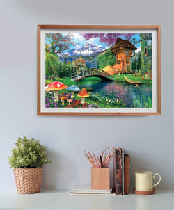 The Old Shoe House - Compact Box Cabin & Cottage