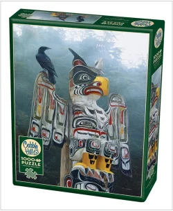 Totem Pole in the Mist Landmarks & Monuments